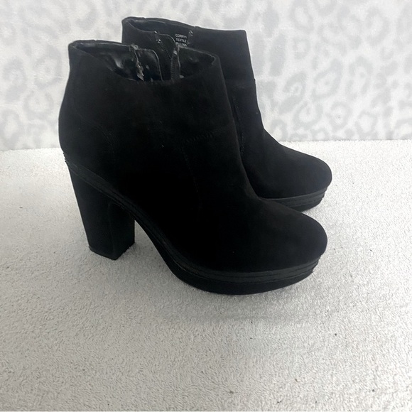 Madden Girl CORRYY Black Platform Bootie Size 8M Dress Up or Down NWOT - Picture 1 of 6